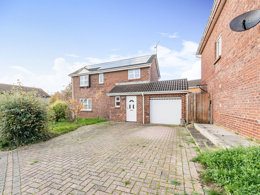 4 bed detached house for sale in Treeton Close, Lower Earley, Reading RG6 Zoopla
