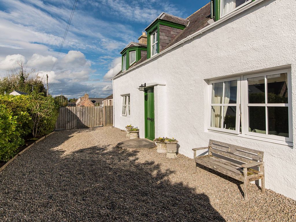 2 bed detached house for sale in Well Street, Dornoch IV25 Zoopla