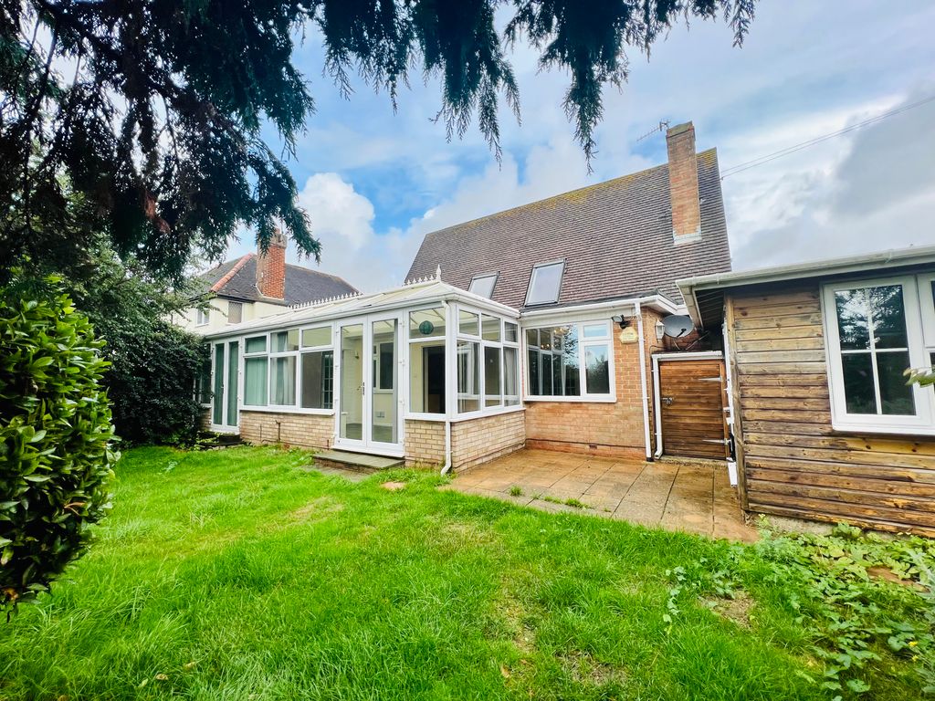 4 bed detached house for sale in Sutton Road, Seaford BN25 Zoopla