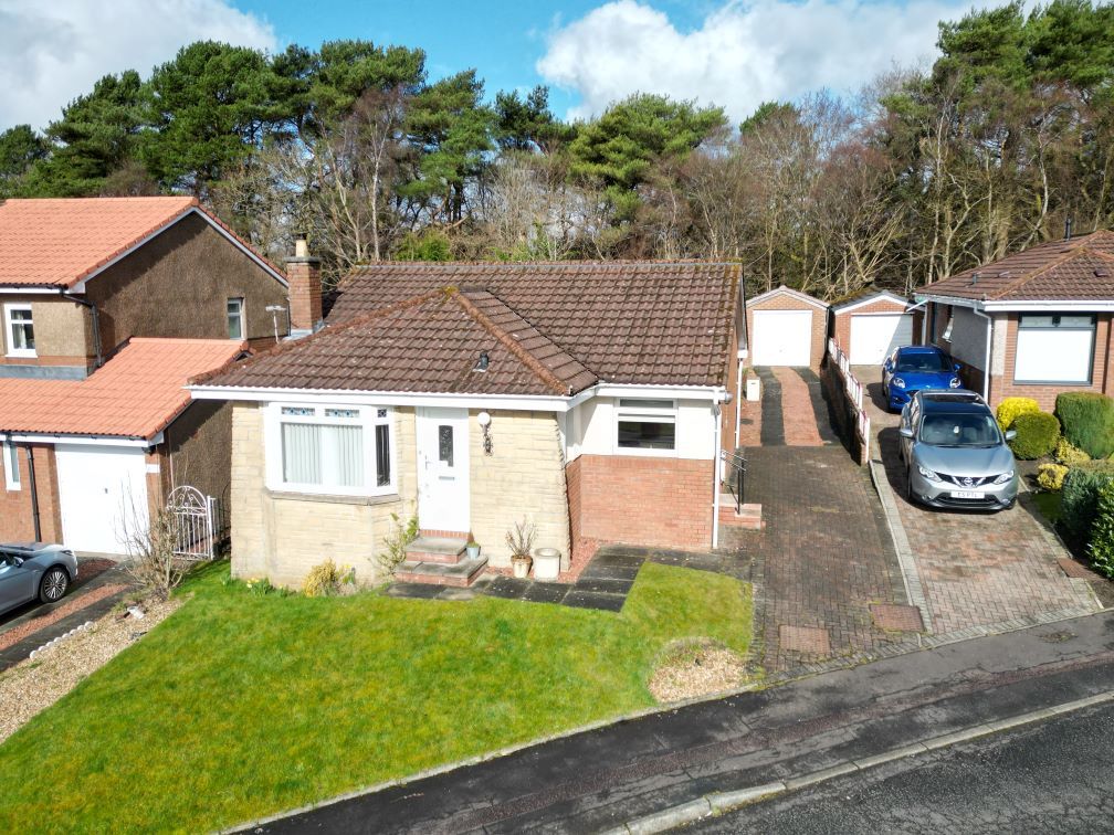 2 bed detached house for sale in Broompark Crescent, Airdrie ML6, £