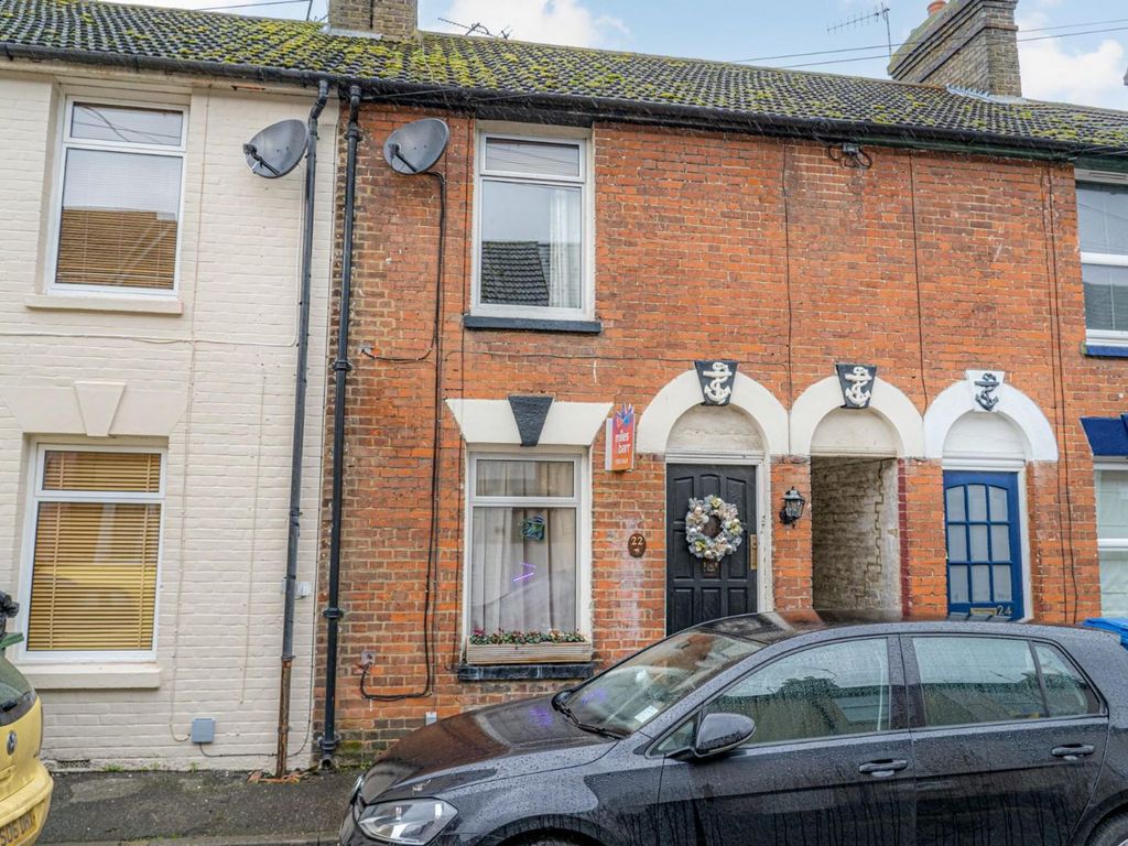 2 bed terraced house for sale in Luton Road, Faversham ME13, £230,000