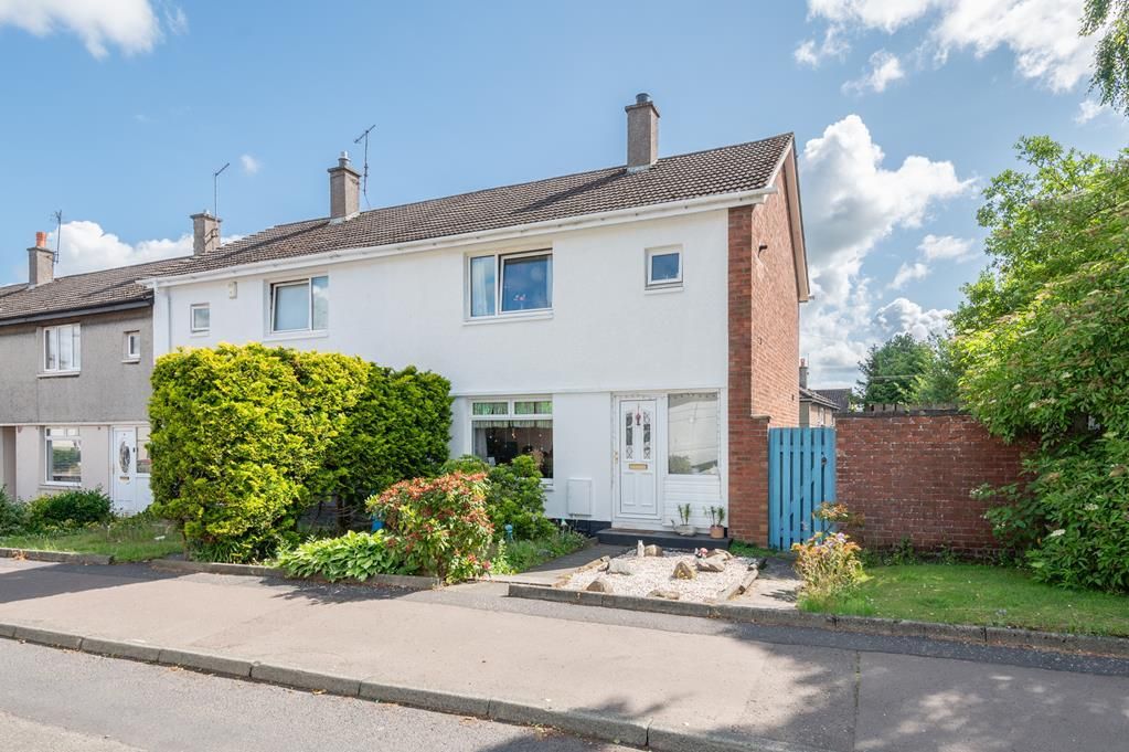 2 bed end terrace house for sale in Birchtree Place, Thornton