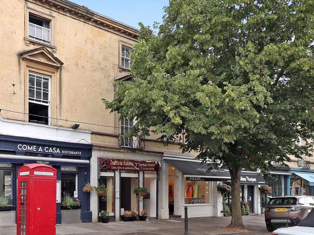 1 bed flat to rent in Rotunda Terrace, Montpellier Street, Cheltenham