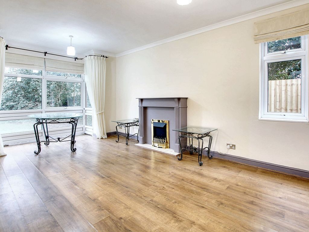 2 bed flat to rent in Ratcliffe Court, Leicester LE2, £850 pcm Zoopla