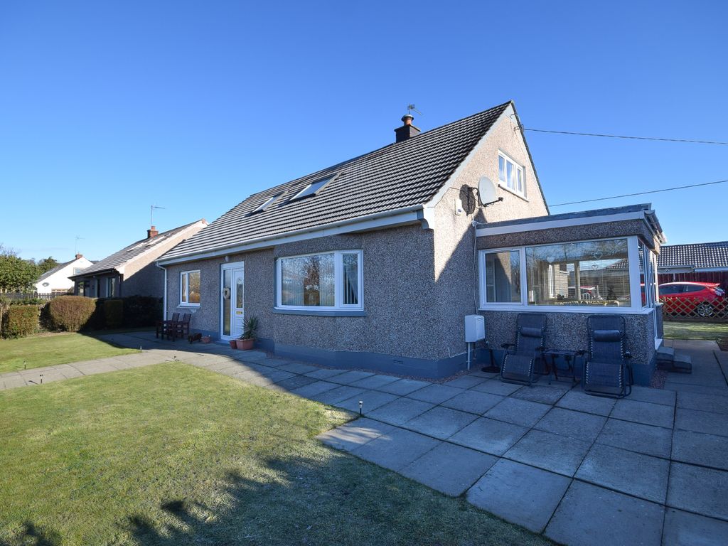 5 bed detached house for sale in Cairnie Road, Glencarse, Perth PH2