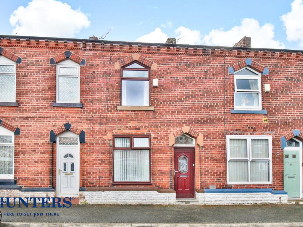 Swallow Street, Hollins, Oldham OL8  