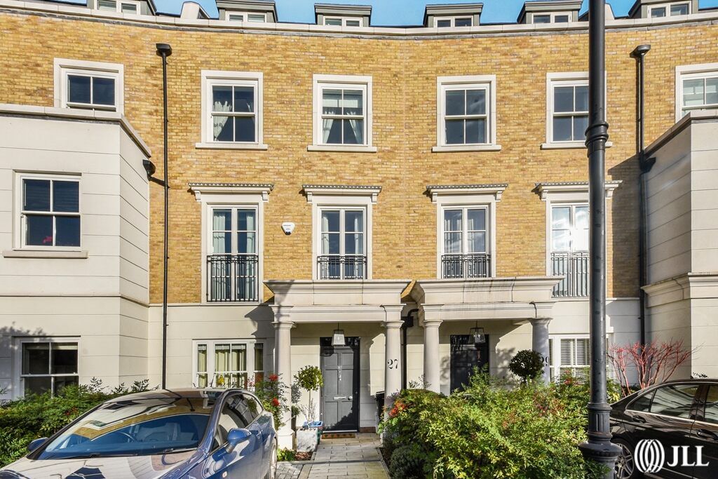 Egerton Drive, Isleworth TW7  