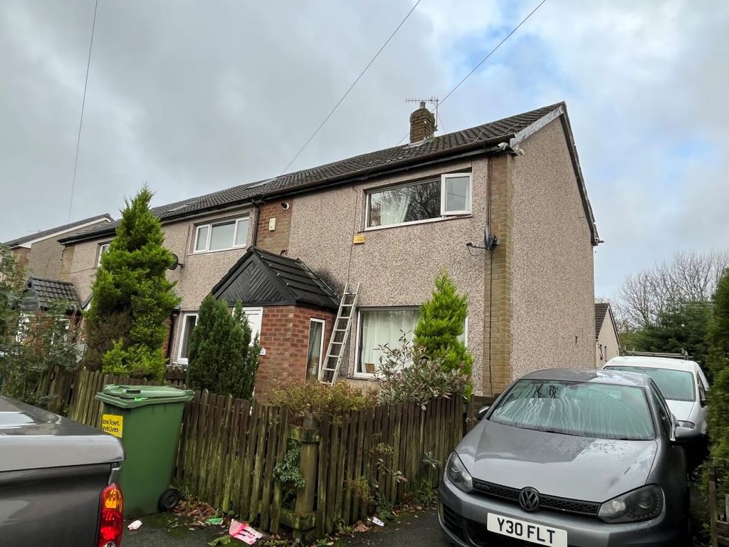 2 bed end terrace house for sale in 26 Blackthorn Lane, Bacup