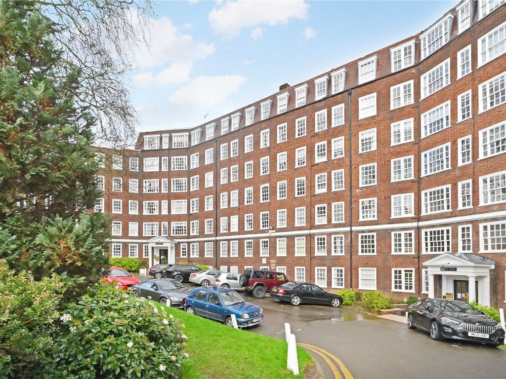2 bed flat for sale in Eton College Road, Belsize Park, London NW3, £
