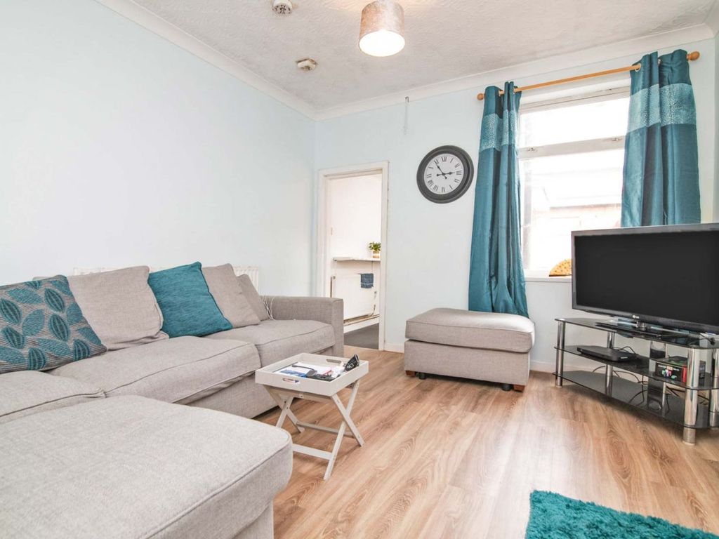 3 bed terraced house for sale in Mckean Road, Oldbury B69 Zoopla