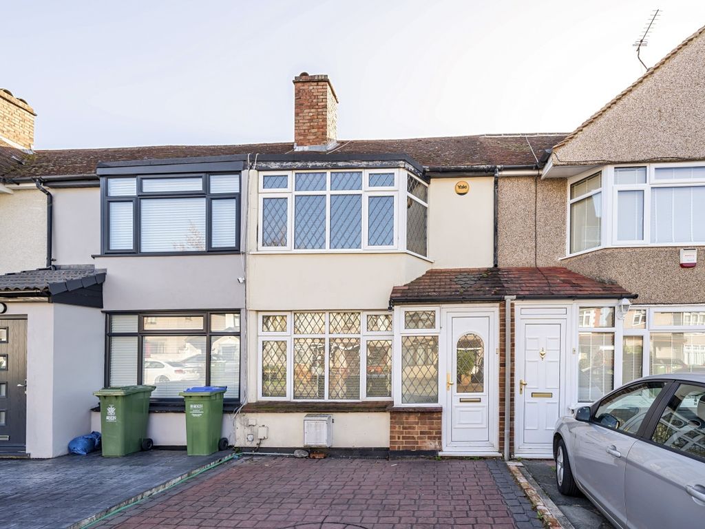 2 bed terraced house for sale in Ramillies Road, Blackfen, Sidcup DA15