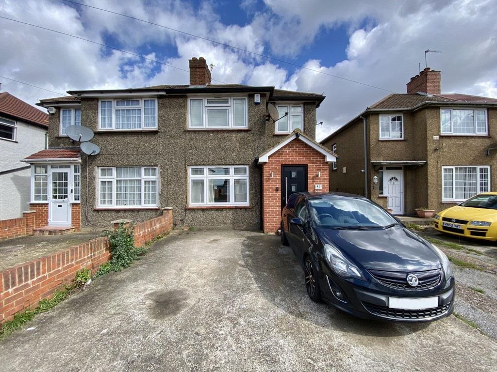 3 bed property for sale in Crowland Avenue, Hayes UB3 Zoopla