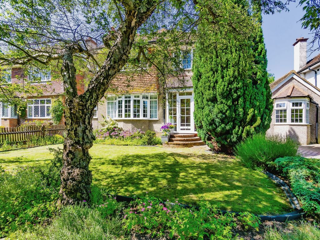 5 bed detached house for sale in Gravel Hill, Croydon, Surrey CR0 Zoopla