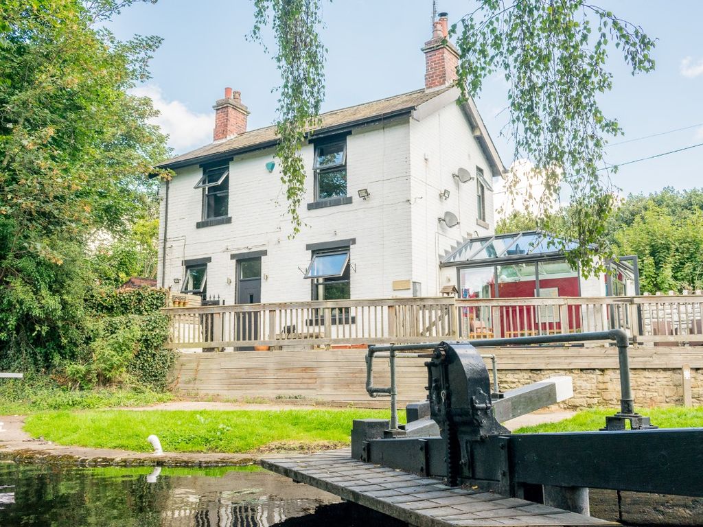 2 bed detached house for sale in Double Lock House, Lock Street