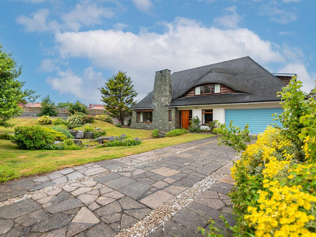 4 bed property for sale in Hall Road East, Crosby, Liverpool L23, £