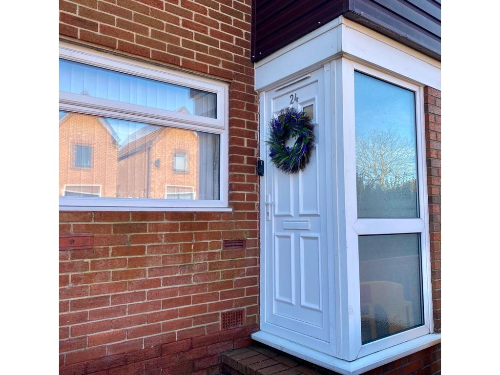 3 bed terraced house for sale in Brierfield, Skelmersdale WN8, £110,000