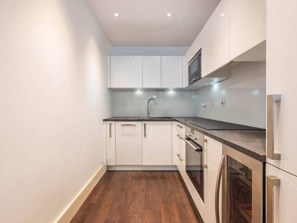 1 bed flat for sale in Queensland Road, Highbury And Islington, London