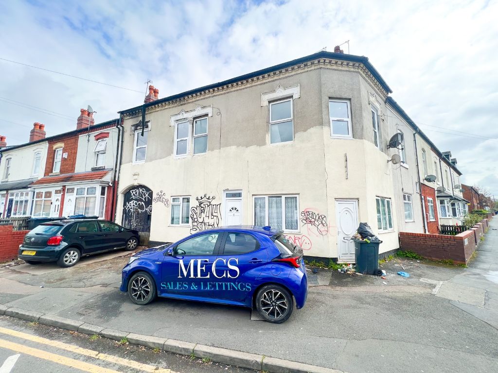 9 bed semidetached house to rent in Whitmore Road, Birmingham, West