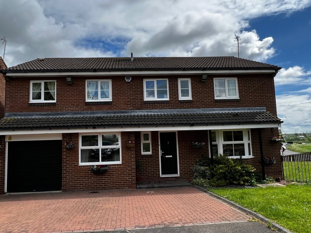 5 bed detached house for sale in Earls Green, East Rainton, Houghton Le