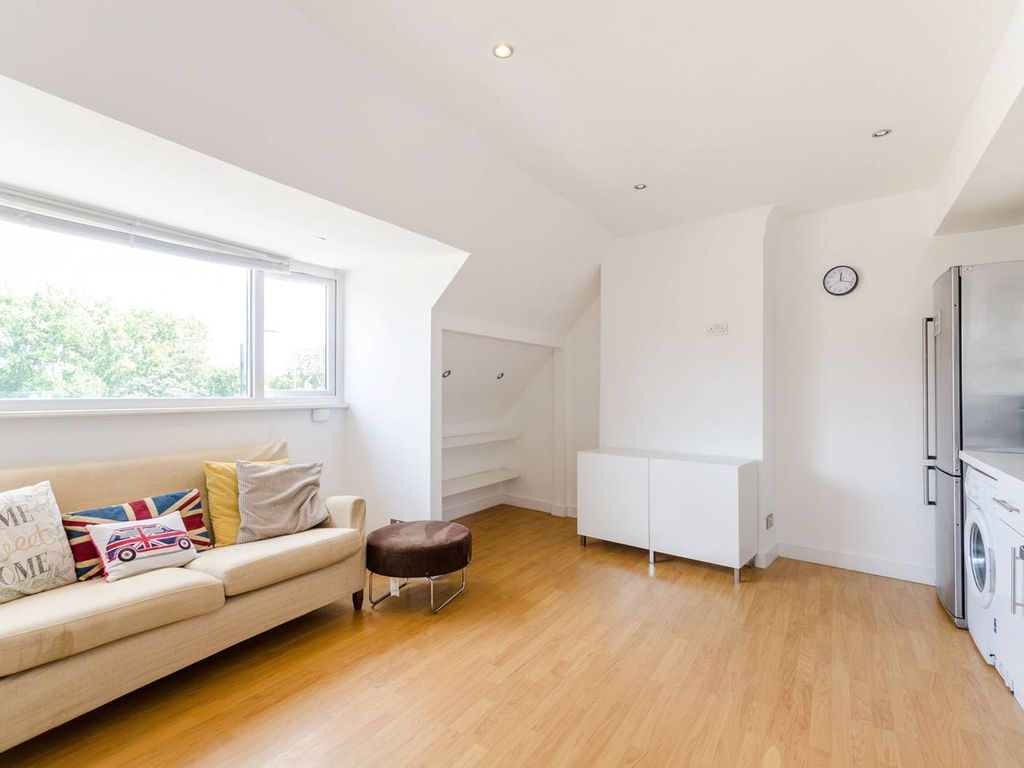 Robin Hood Way, Kingston, London SW15  