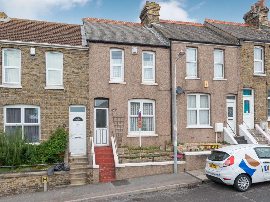3 bed end terrace house for sale in College Road, Ramsgate CT11, £
