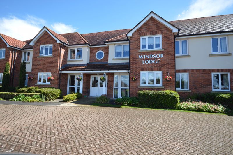 1 bed property for sale in Wellington Avenue, Princes Risborough HP27