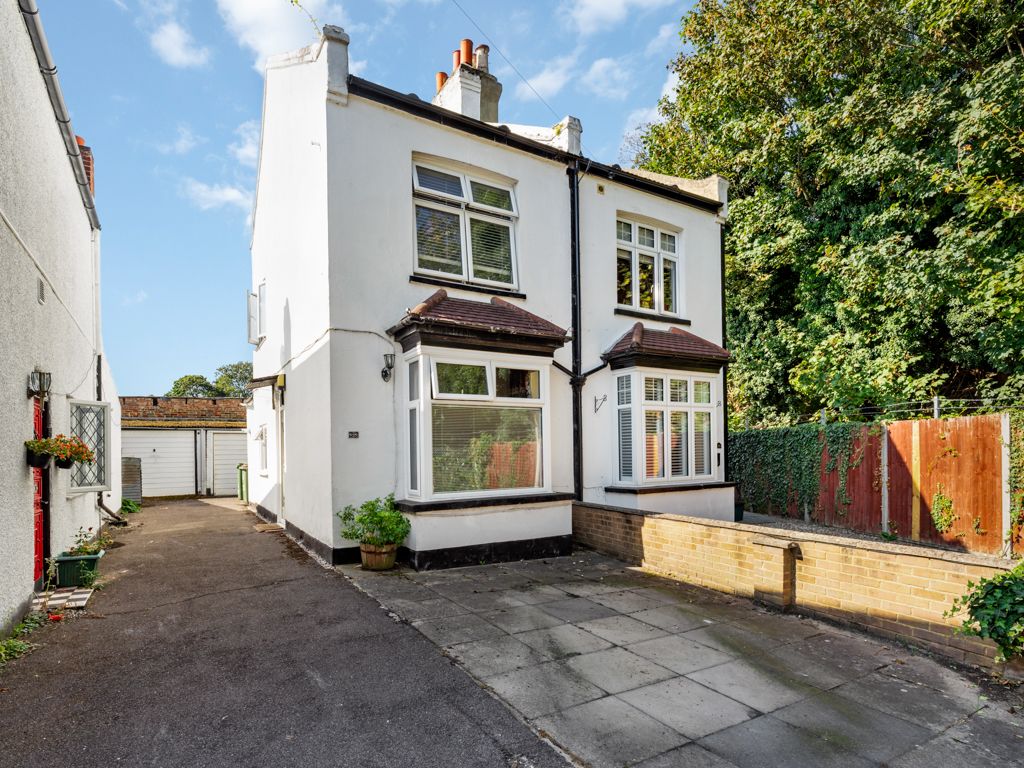 2 bed semidetached house for sale in Station Road, Carshalton SM5, £