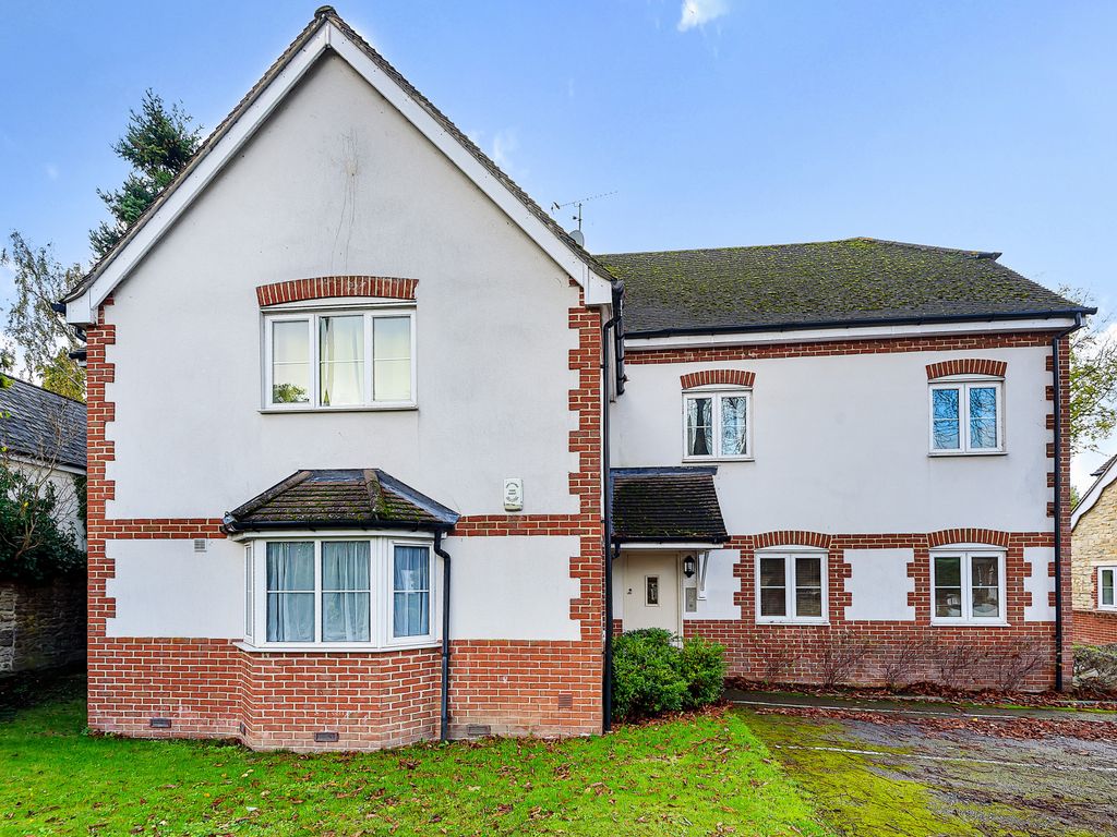 2 bed flat for sale in Kennington Road, Kennington, Oxford, Oxfordshire