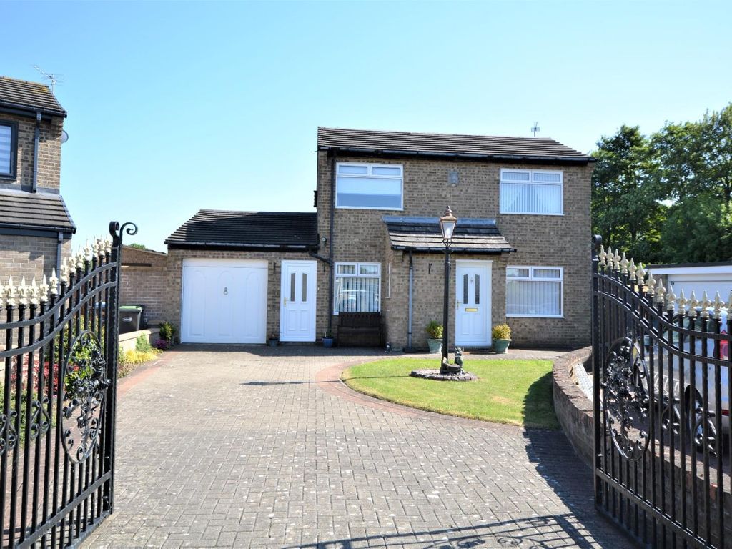 4 bed detached house for sale in Rush Park, Auckland DL14 Zoopla