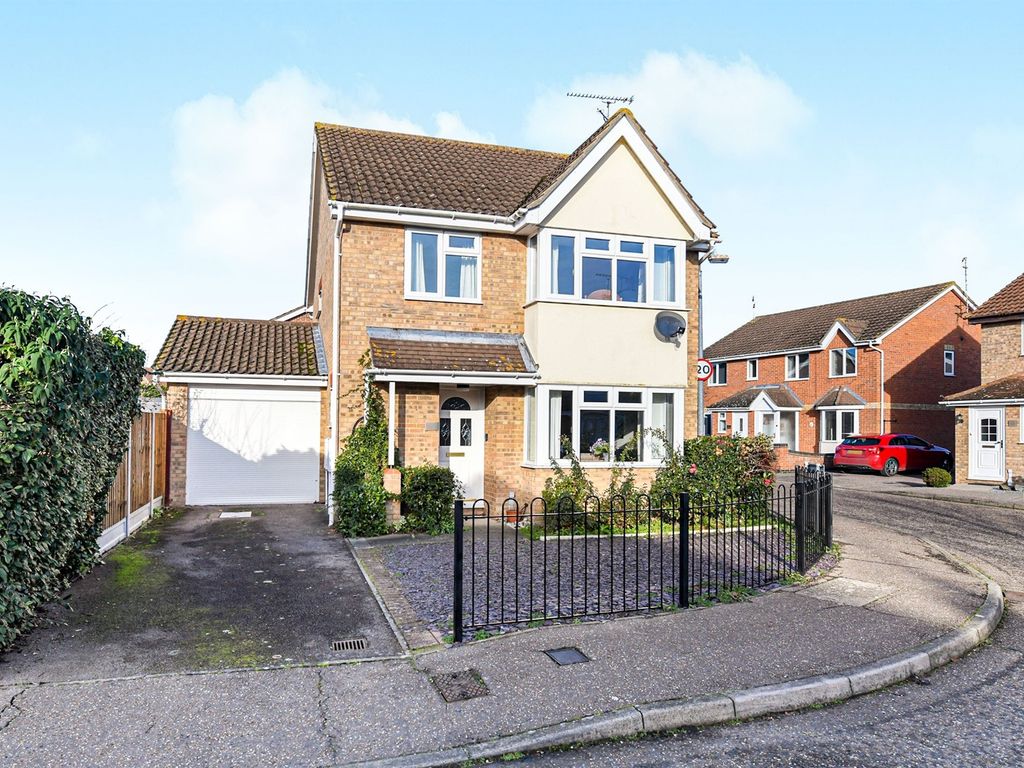 3 bed detached house for sale in Blythe Way, Maldon CM9 Zoopla