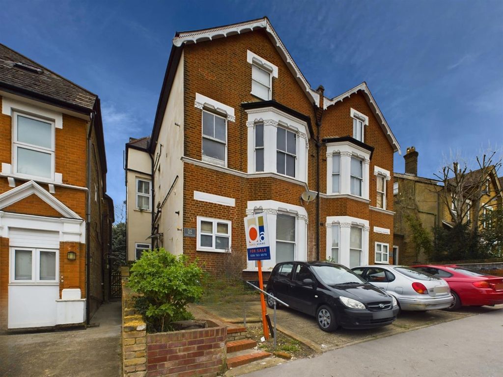 2 bed flat for sale in Birdhurst Road, South Croydon CR2, £350,000 Zoopla
