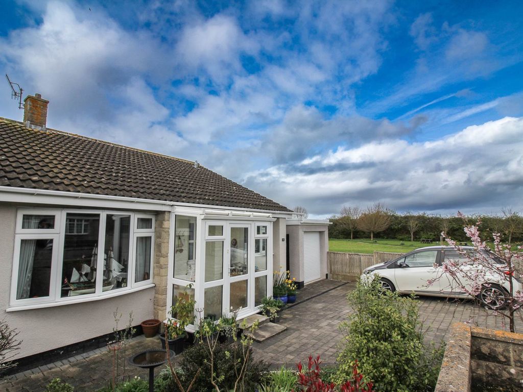 3 bed bungalow for sale in Briar Road, Hutton BS24, £350,000 Zoopla