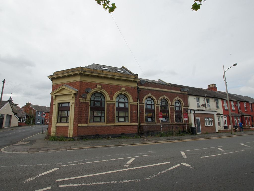 2 bed flat for sale in 7680 Station Road, Ellesmere Port, Cheshire