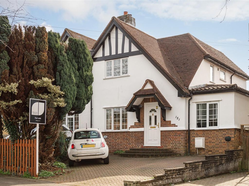 4 bed semidetached house for sale in Warren Road, Banstead SM7, £