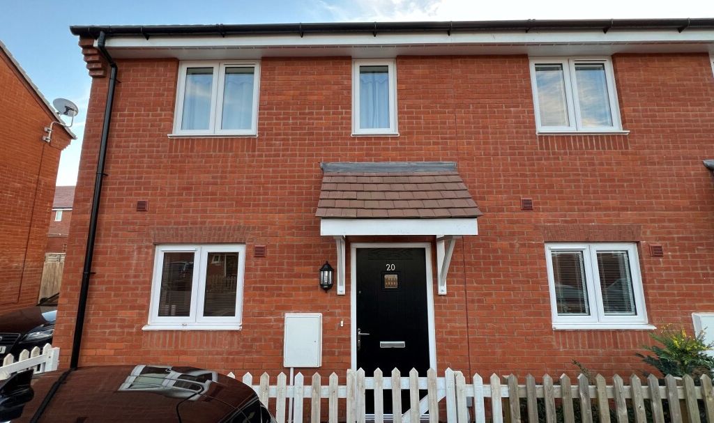 2 bed end terrace house for sale in St. Andrews Road, Southampton SO32