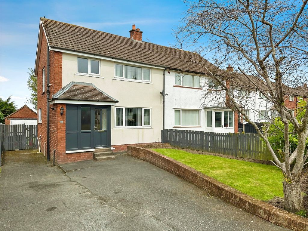 3 bed semidetached house for sale in Moor Park Avenue, Carlisle CA2, £