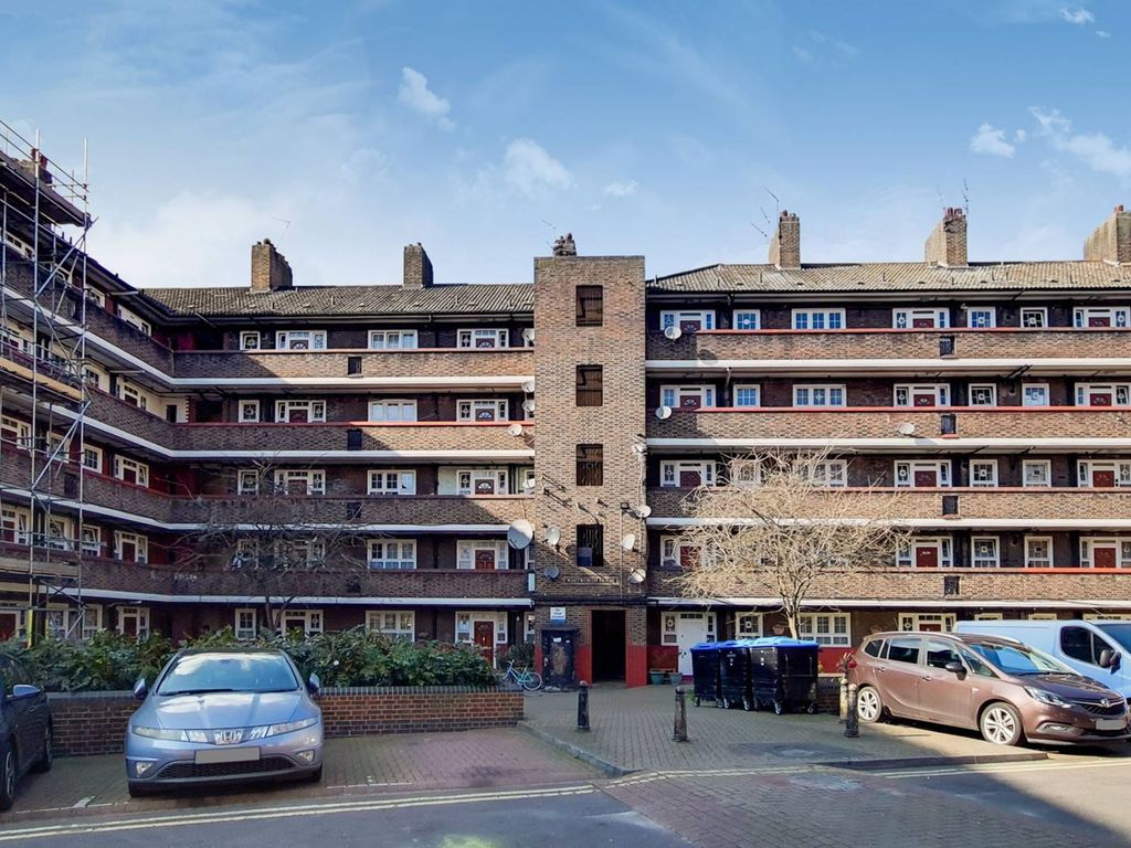 4 bed flat for sale in Falmouth Road, Elephant And Castle, London SE1