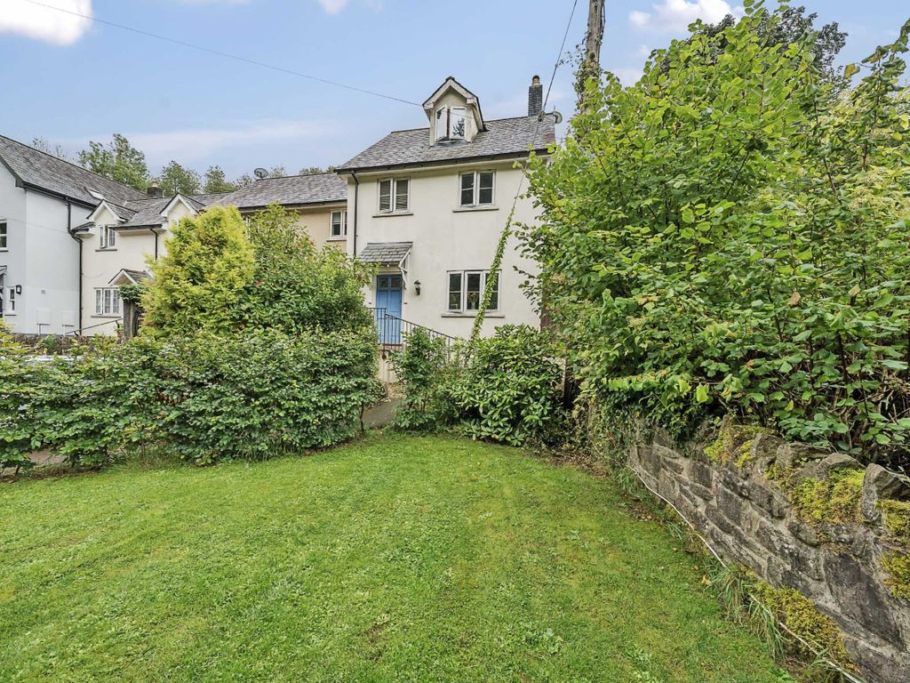 3 bed end terrace house for sale in Road, Tintern, Chepstow