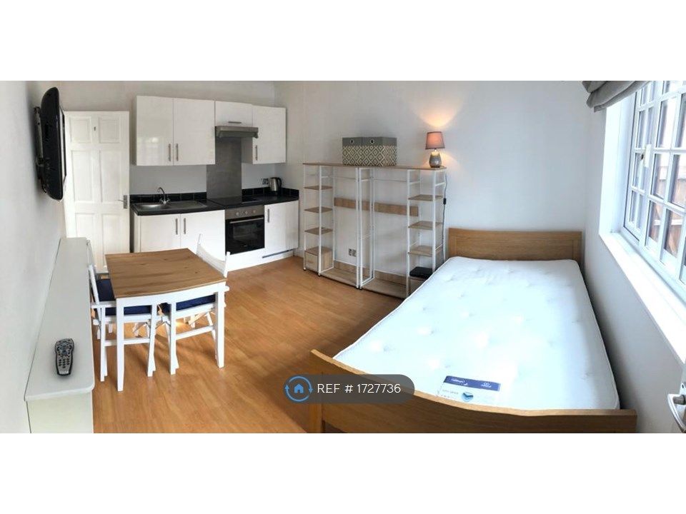 Studio to rent in Shrewsbury Lane, London SE18 Zoopla