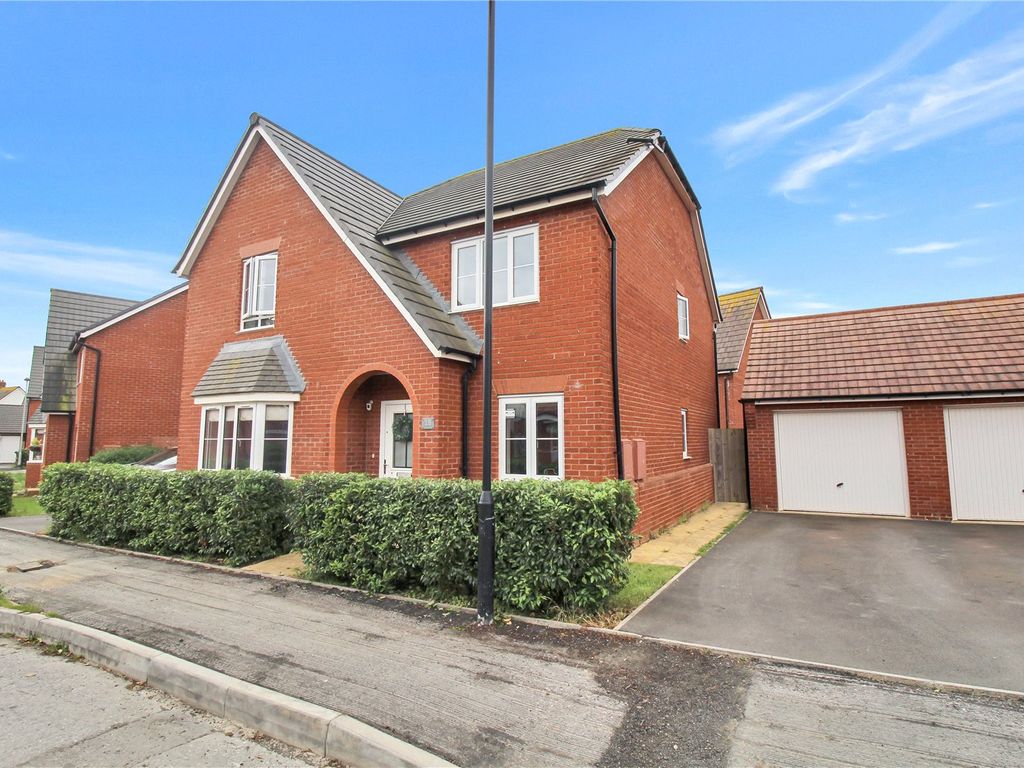 4 Bed Detached House For Sale In Stoneywell Tadpole Garden Village