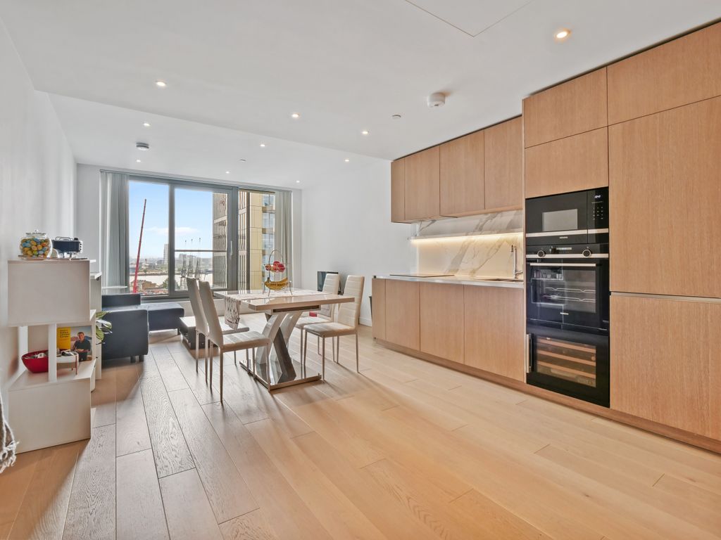 10 Park Drive, London E14  