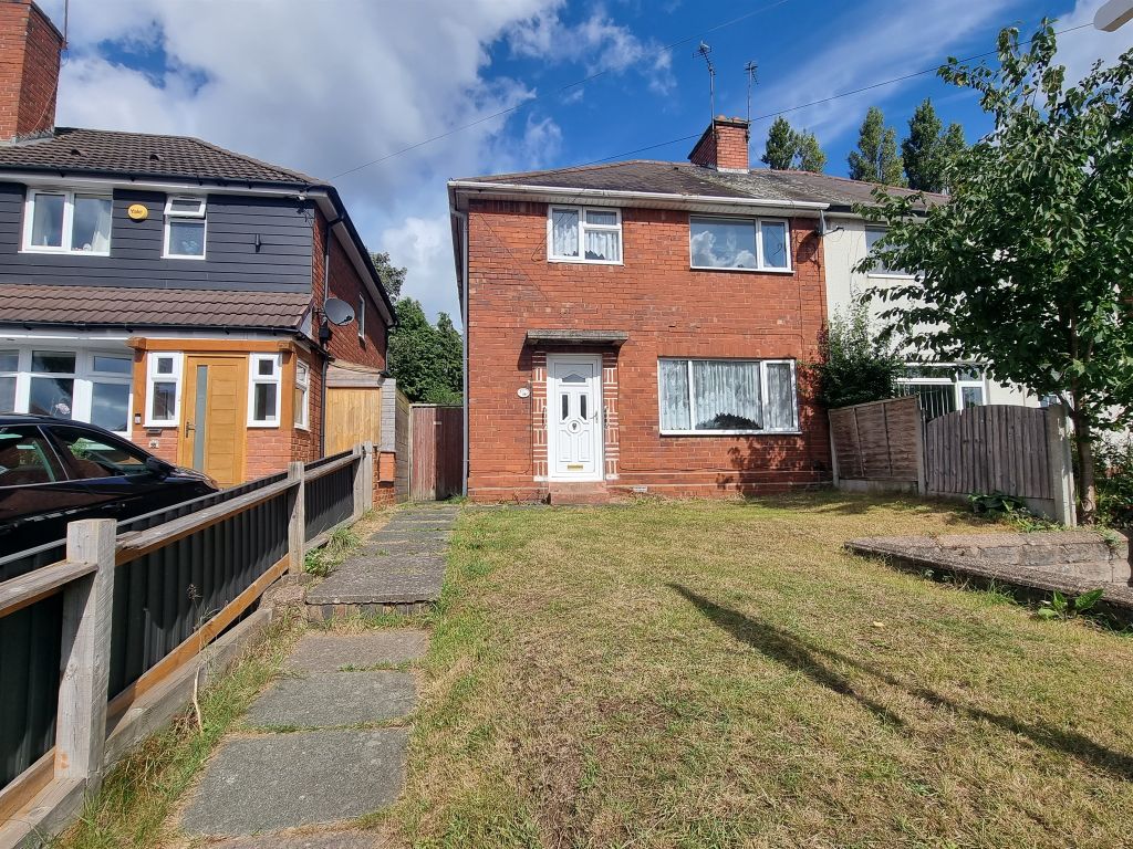3 bed semidetached house for sale in Lincoln Road, West Bromwich B71
