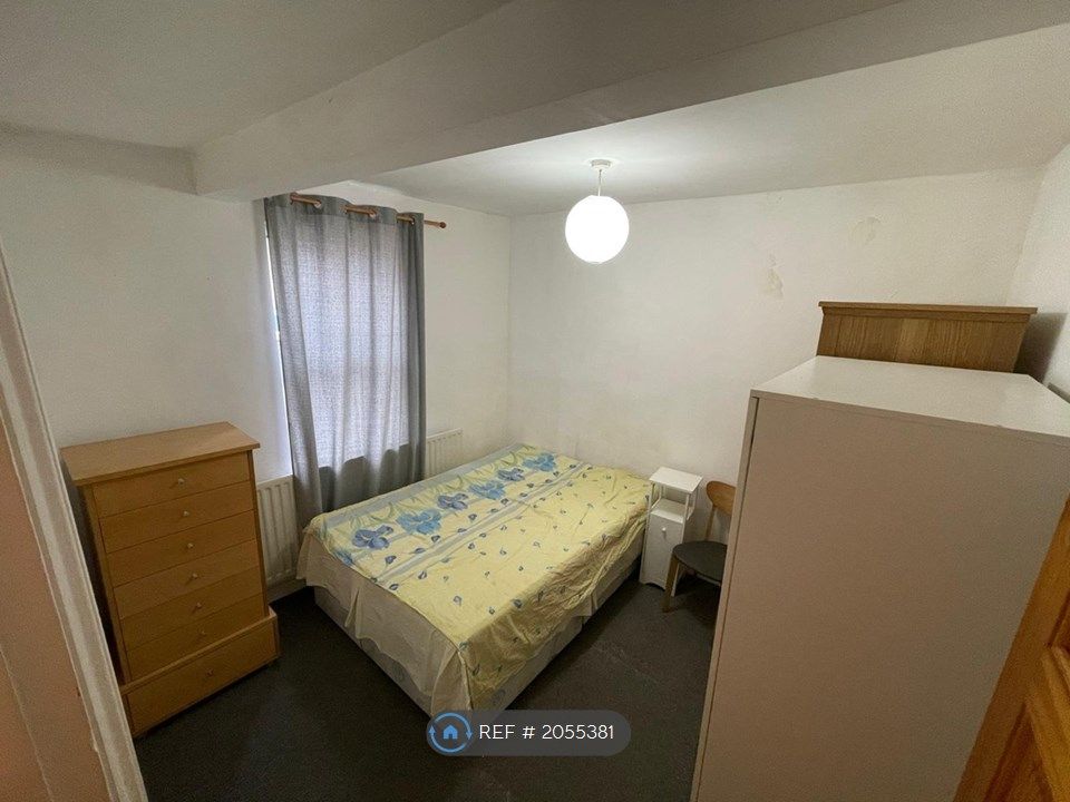 1 bed flat to rent in Well Street, London E9, £1,500 pcm Zoopla