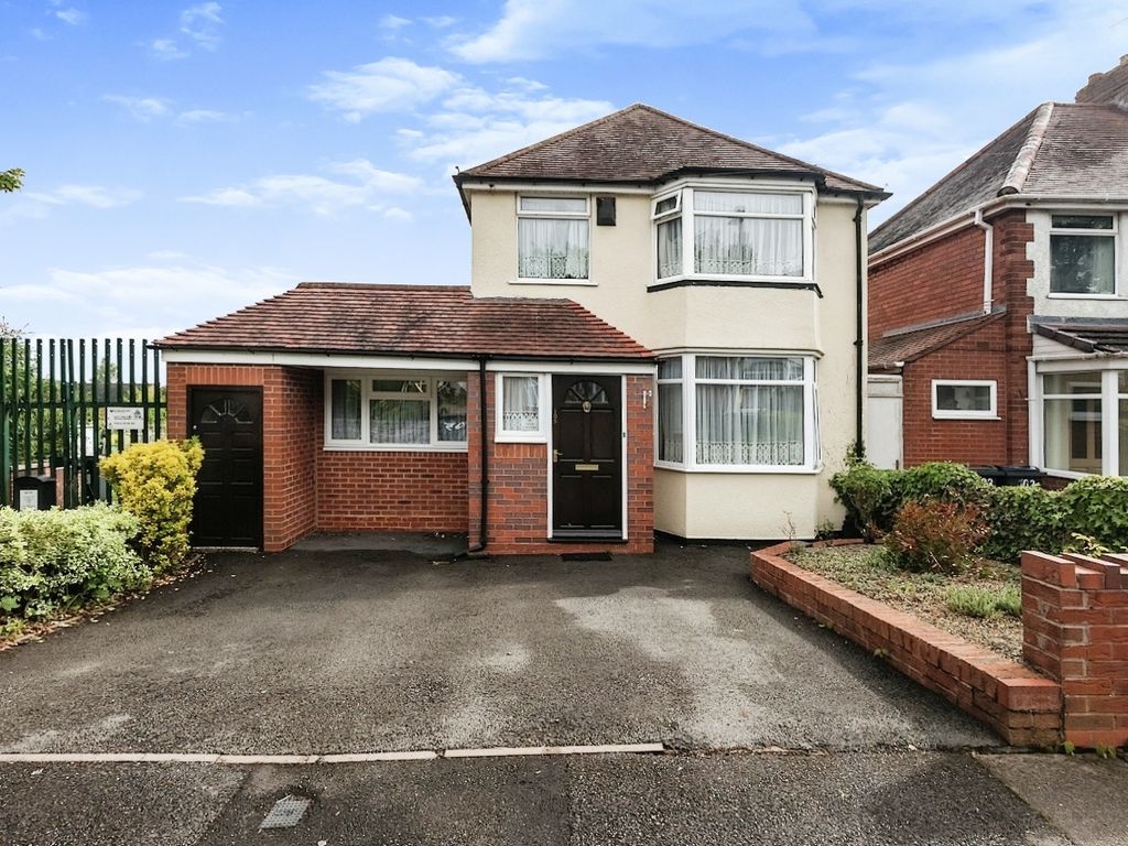 4 bed detached house for sale in Lockwood Road, Birmingham, West