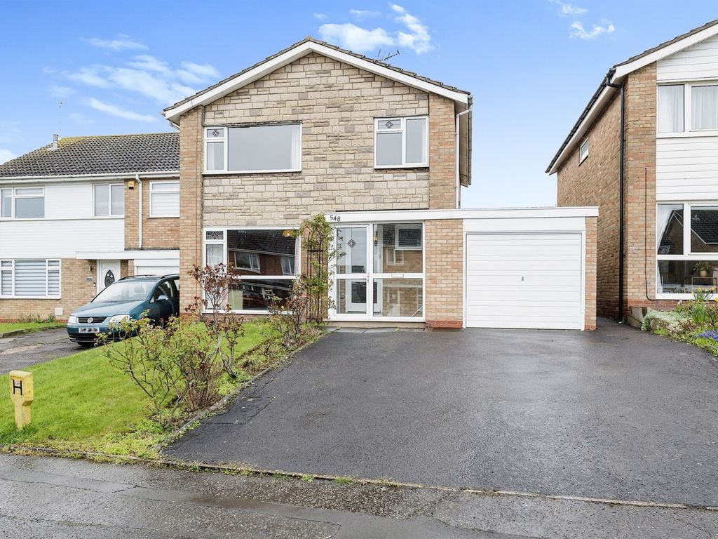 4 bed detached house for sale in Obelisk Rise, Kingsthorpe, Northampton NN2 Zoopla