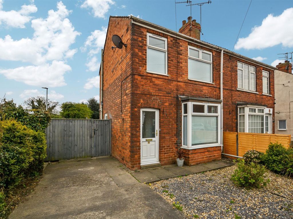2 bed semidetached house for sale in St. Johns Road, Scunthorpe DN16