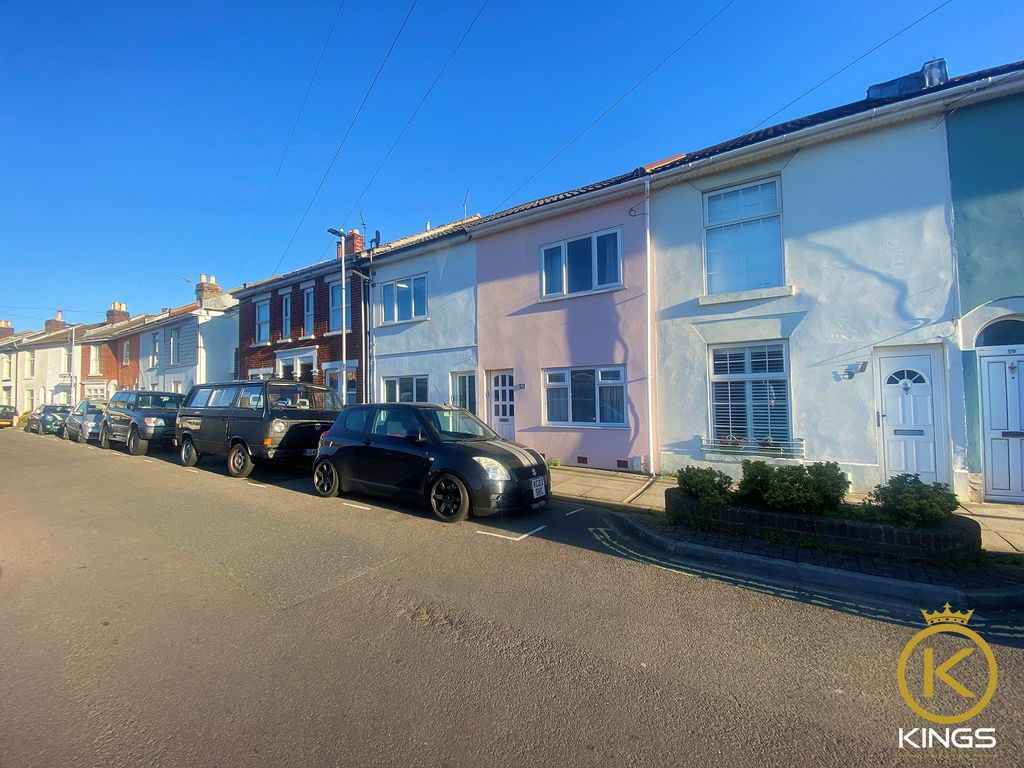 2 bed terraced house to rent in Exmouth Road, Southsea PO5 Zoopla