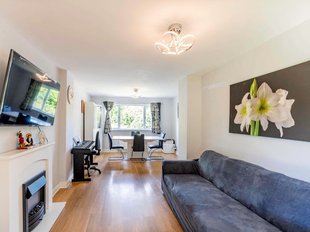 3 bed detached house for sale in Chancet Wood Drive, Meadowhead