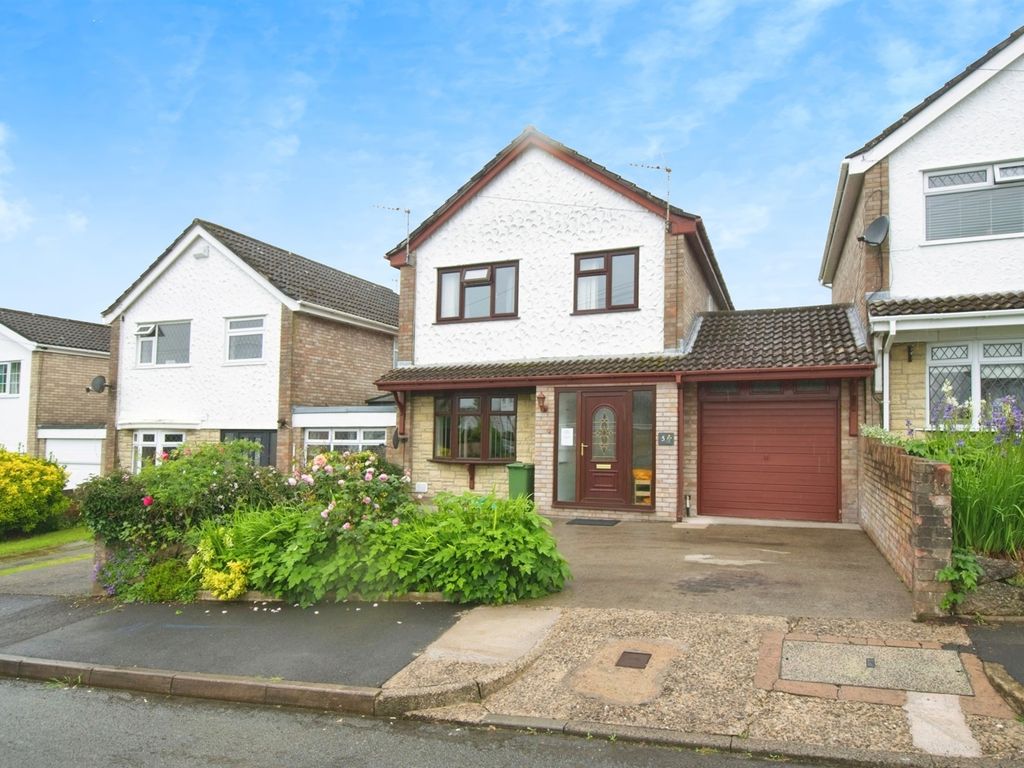 3 bed link detached house for sale in Westfield Court, Llantrisant