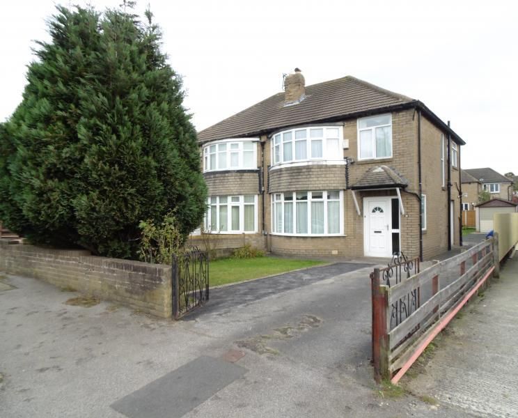3 bed semidetached house to rent in Carr Manor Road, Leeds LS17 Zoopla